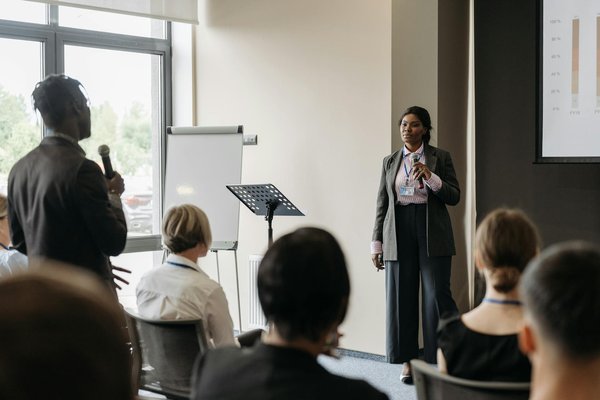 Les meilleures pratiques pour rédiger des statuts sasu efficaces